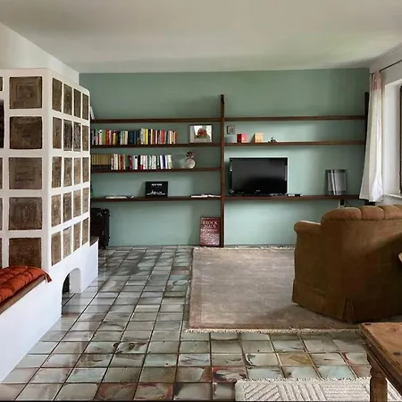 Chiemgau - Schoene, Grosszuegige Wohnung Ringstr. 7 Apartment