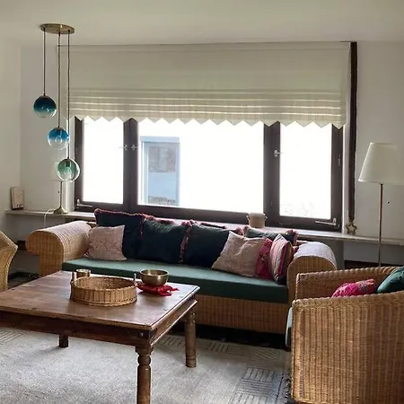 Chiemgau - Schoene, Grosszuegige Wohnung Ringstr. 7 Apartment *
